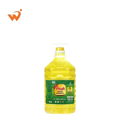 Fresh Soyabean Oil 5 Litre large handle jar showing clear refined vegetable oil.